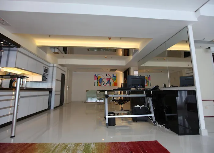 Iw Hotel Hong Kong